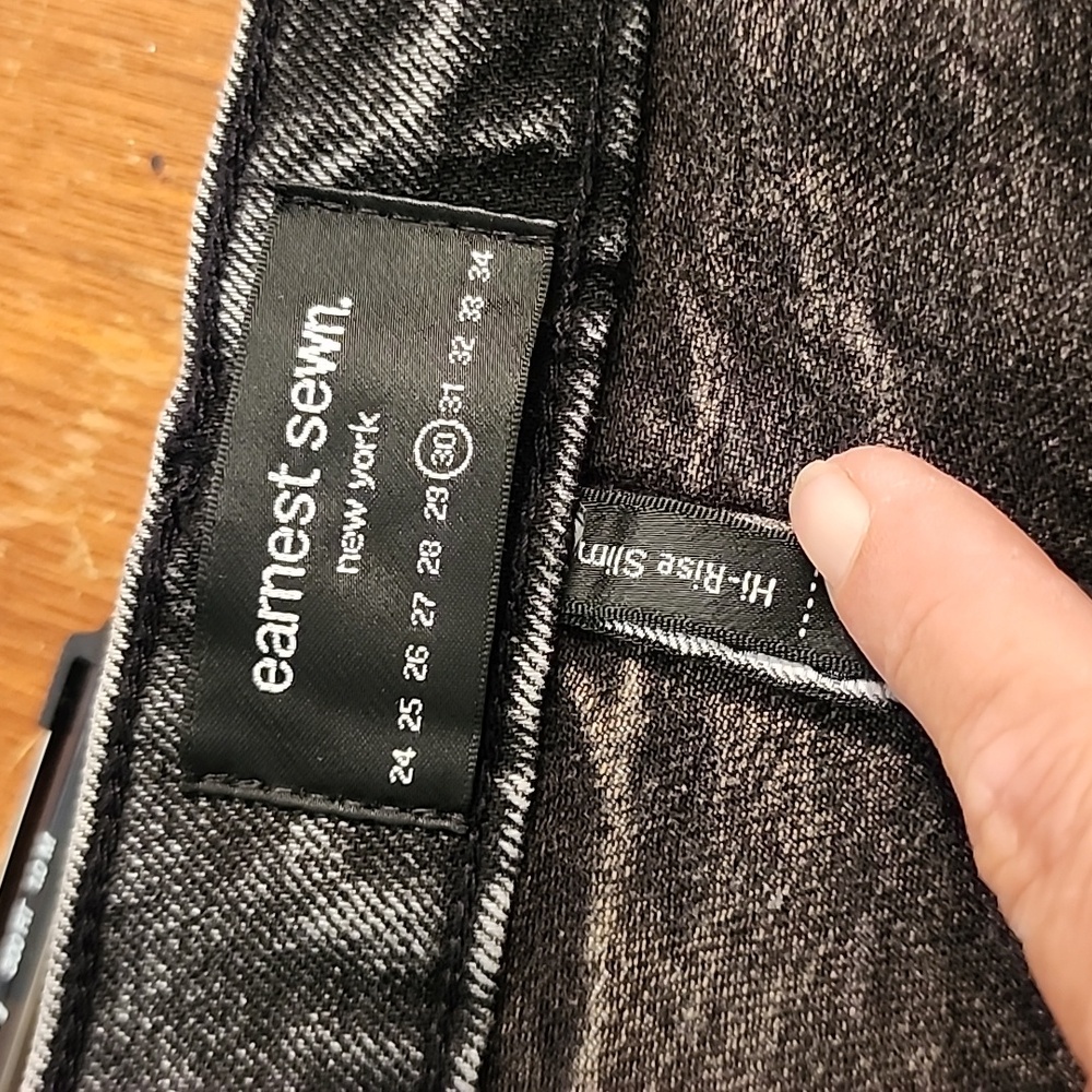(9036) NWT EARNEST SEWN jeans - Picture 5 of 6